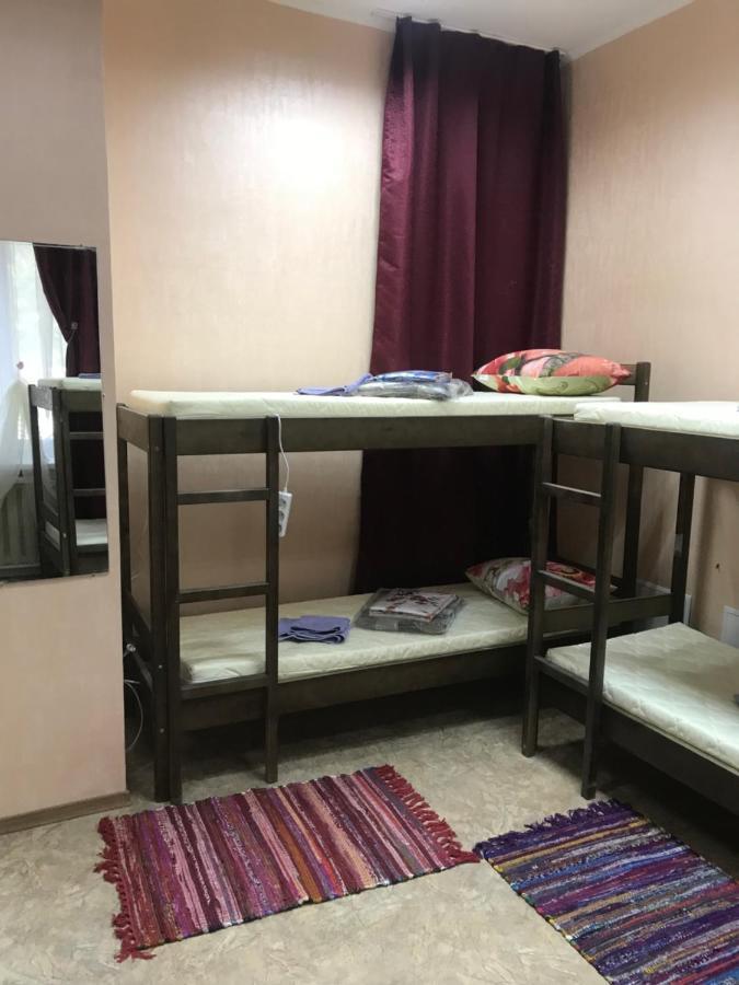 Ararat-Demeevskaya Hostel Kiev Ngoại thất bức ảnh
