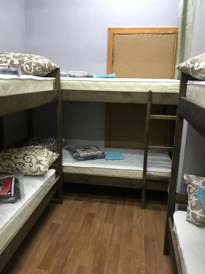 Ararat-Demeevskaya Hostel Kiev Ngoại thất bức ảnh