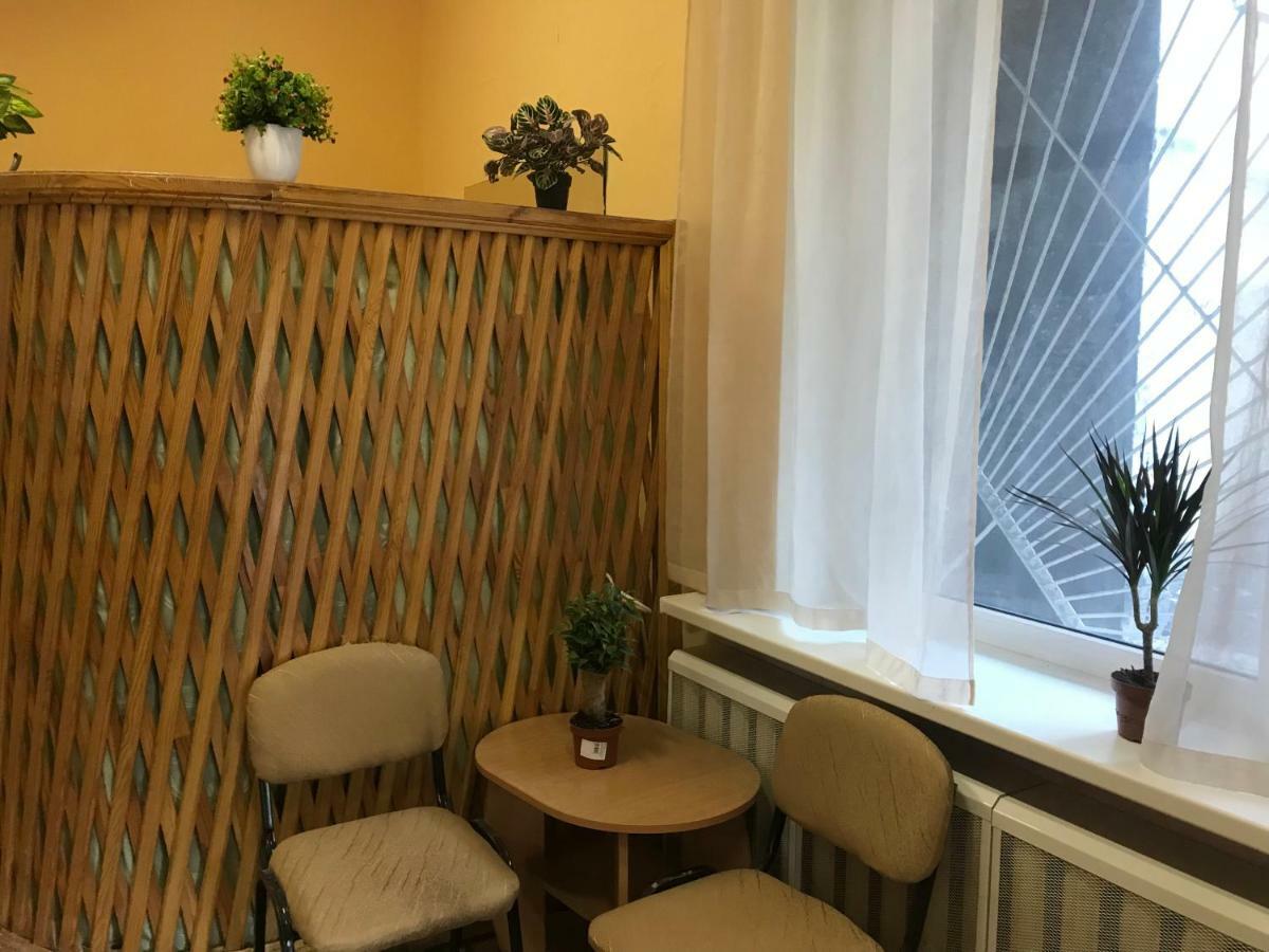 Ararat-Demeevskaya Hostel Kiev Ngoại thất bức ảnh